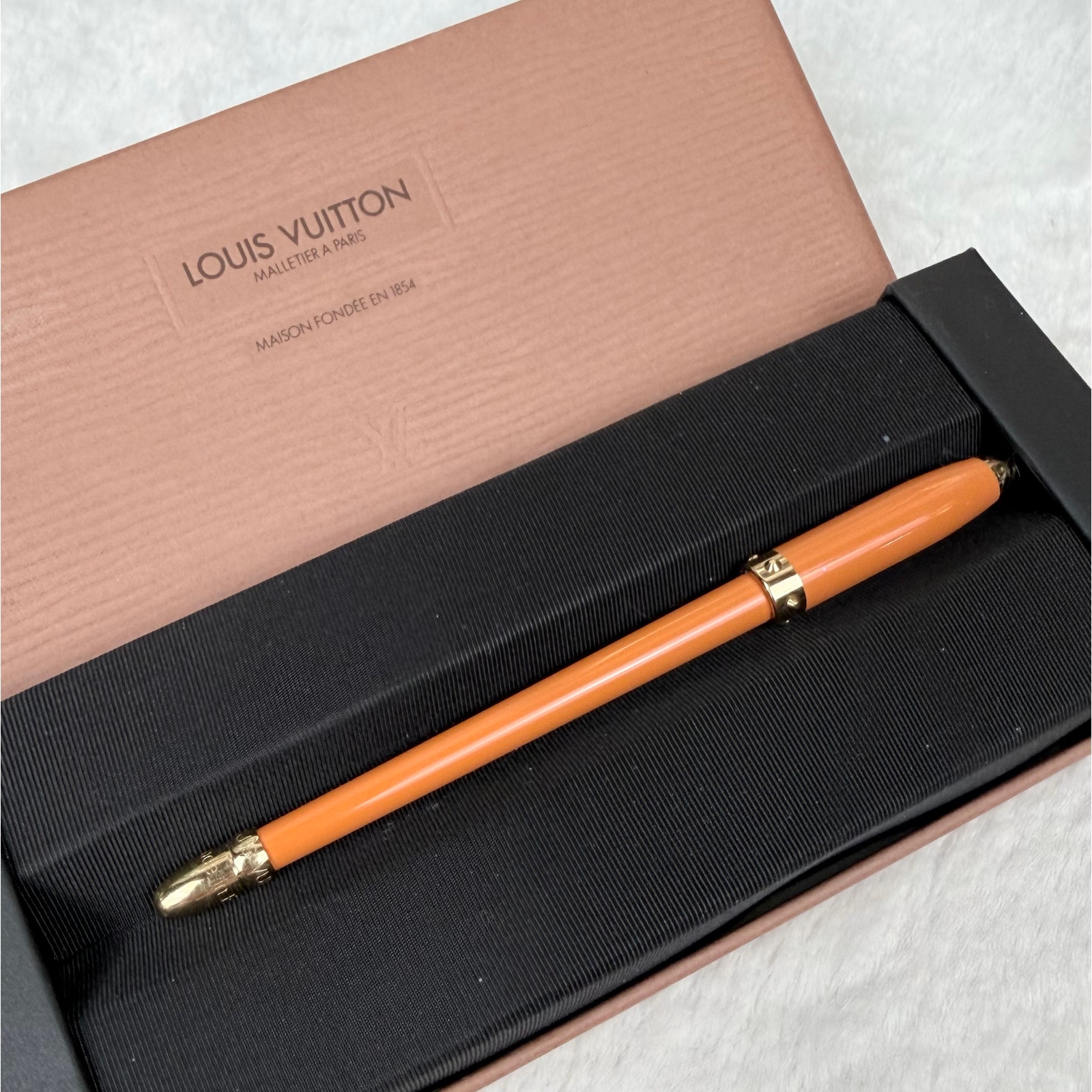 Louis Vuitton Orange Agenda Ink Pen Used Good Condition